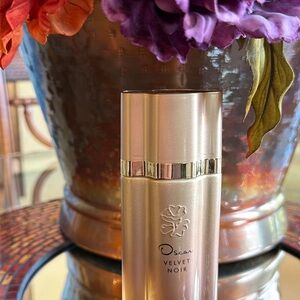 Oscar De La Renta Velvet Noir